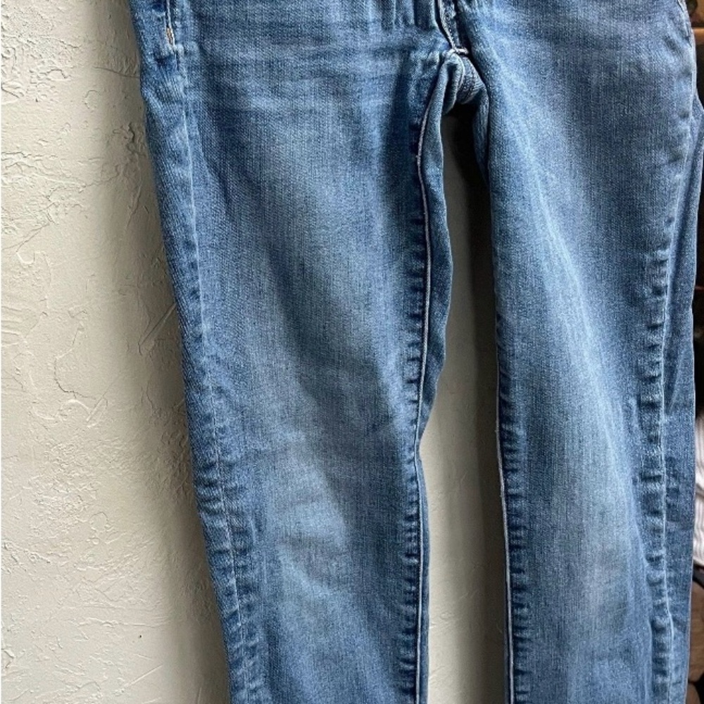 American Eagle Outfitters Light Blue Jeggings